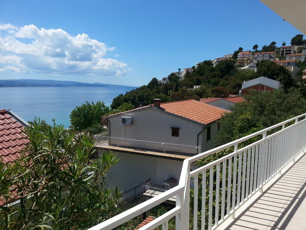 Apartments Ria Baška Voda Εξωτερικό φωτογραφία
